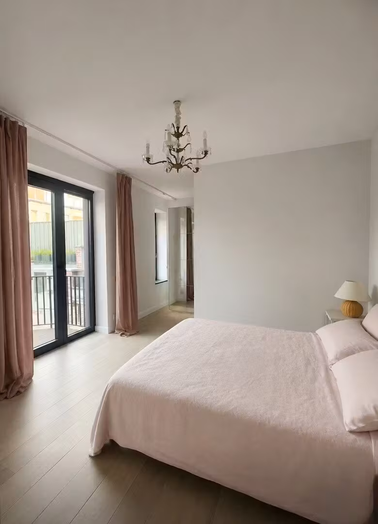 Stylish and bright apartment with 2 bedrooms and terrace - 2