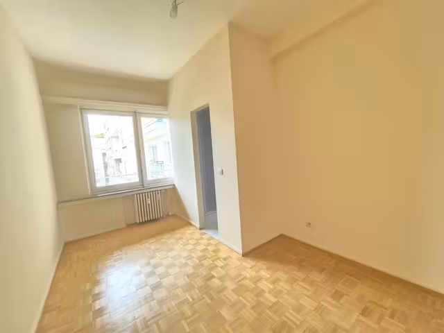 APPARTEMENT - TE HUUR - 1050 ELSENE - € 1.850 - 4