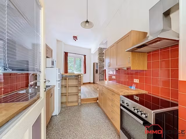 Semi-furnished triplex in Etterbeek with garden - 16