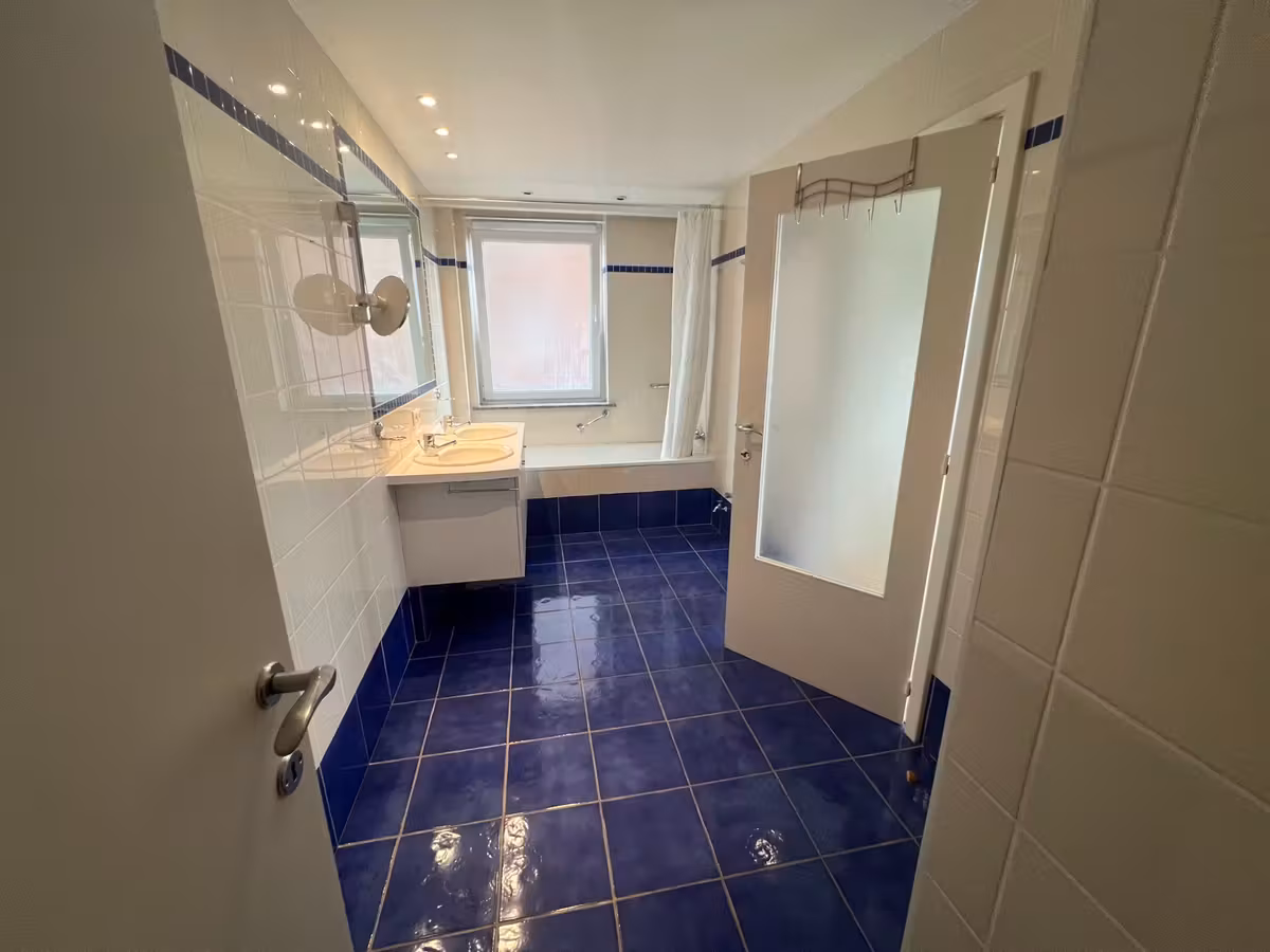 Ruim appartement met 3 slaapkamers in Ukkel - 5