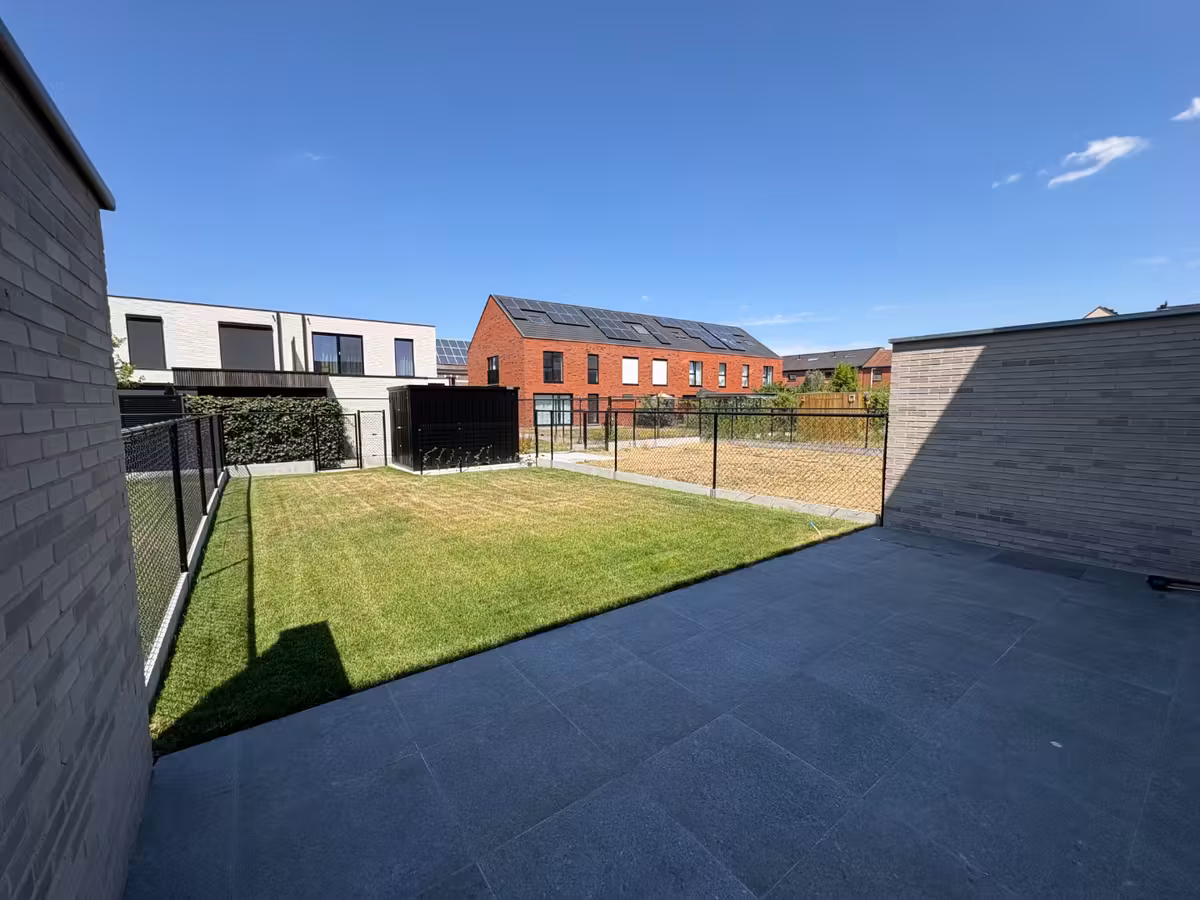 Nieuwbouw woning met 3 slaapkamers en tuin - 13