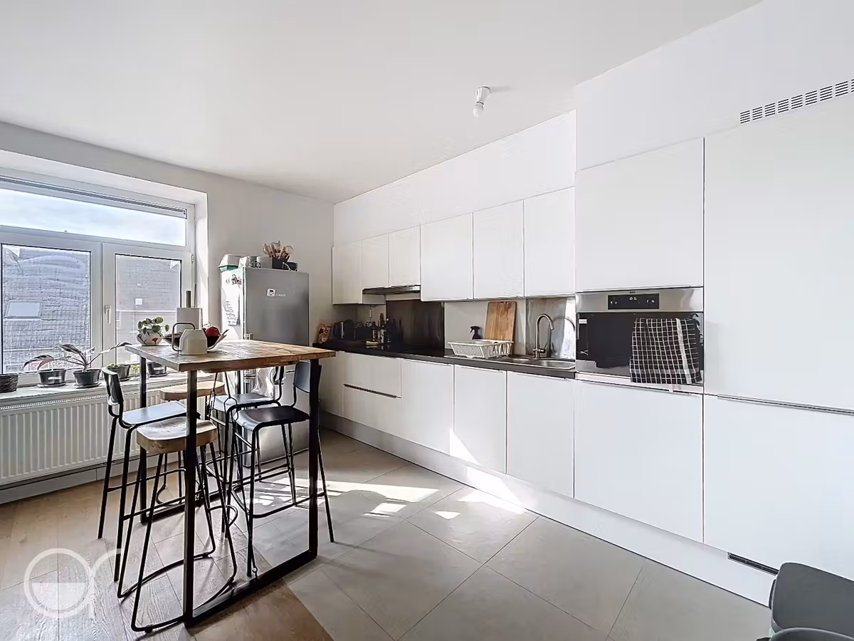 Modern appartement te Zwijnaarde - 3