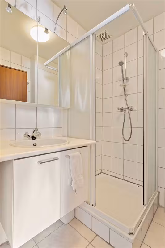 Appartement 1 chambre sur emplacement A - 5