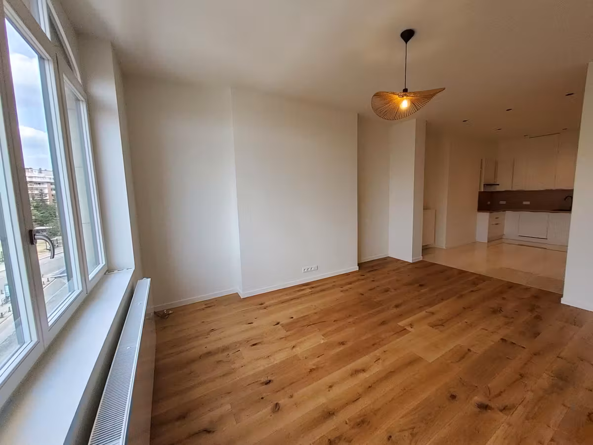 Appartement rénové à Uccle avec terrasse - 8