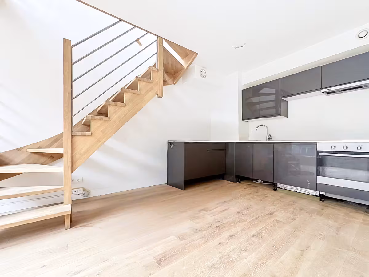 Lumineux duplex 1 chambre quartier Josaphat - 3