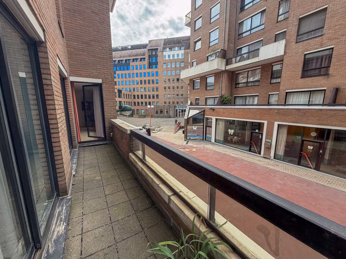 Gemeubileerd appartement van 75 m² met balkons - 15