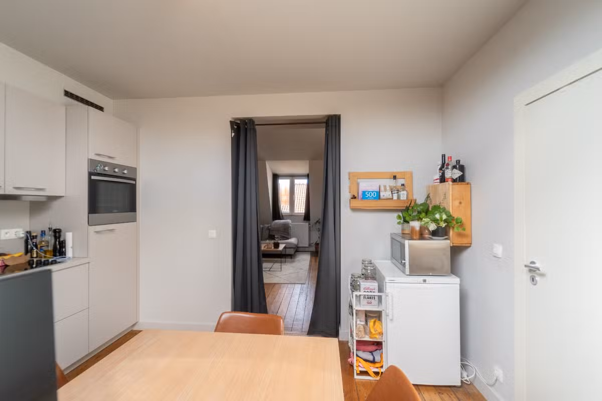 Cozy studio in a small building - 11