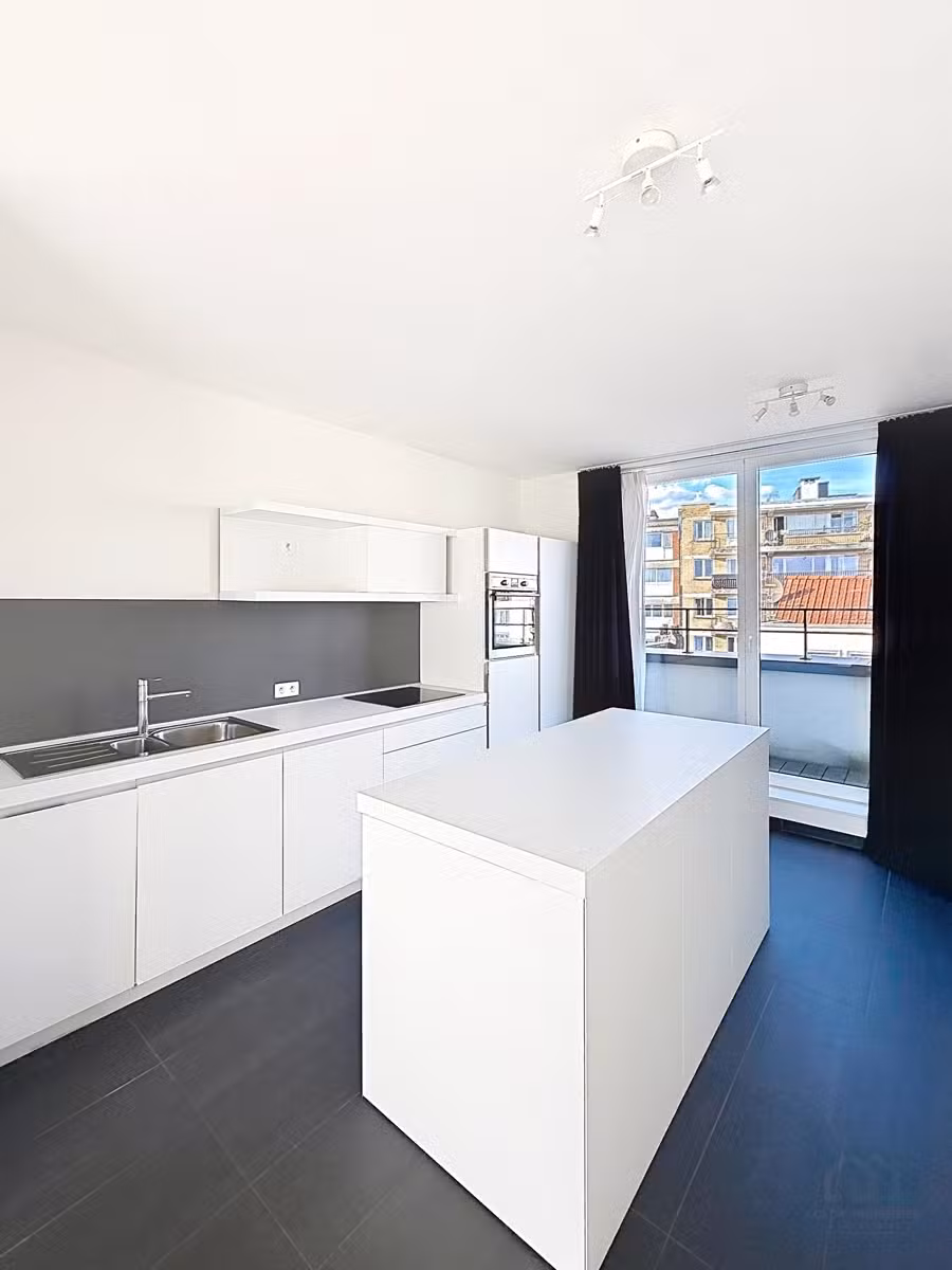 Niet gemeubileerde penthouse met terrassen in Etterbeek - 3
