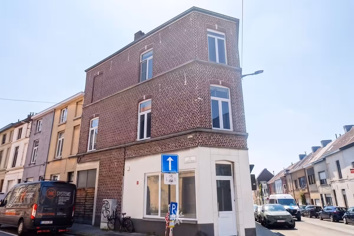 Nice bright student room for rent in a convenient location in Ghent - 3
