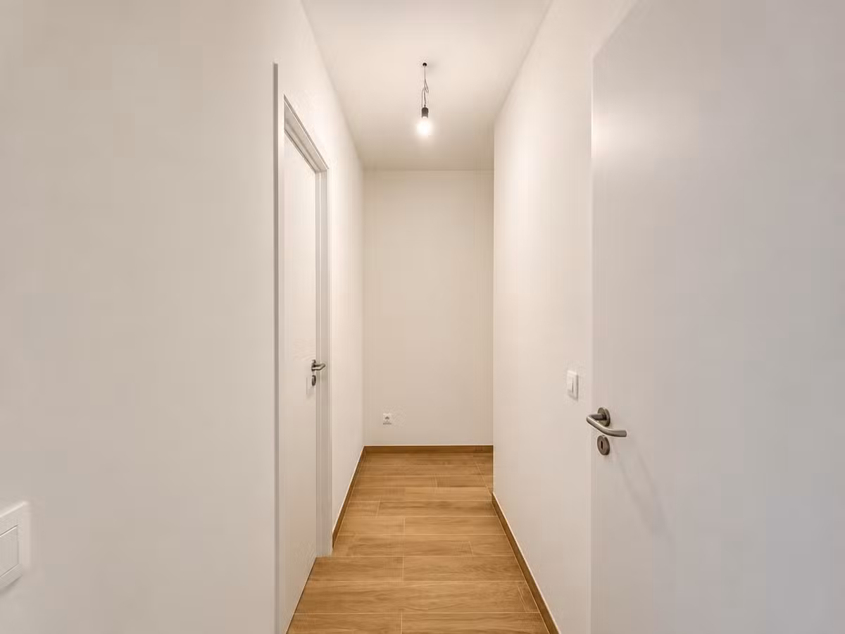 Appartement met twee slaapkamers en terras, parkeerplaats... - 5