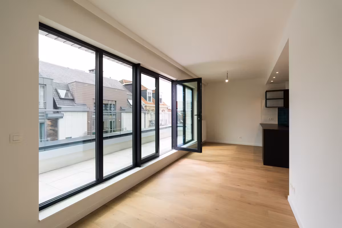 2-bedroom apartment with terrace in Saint-Gilles - 7