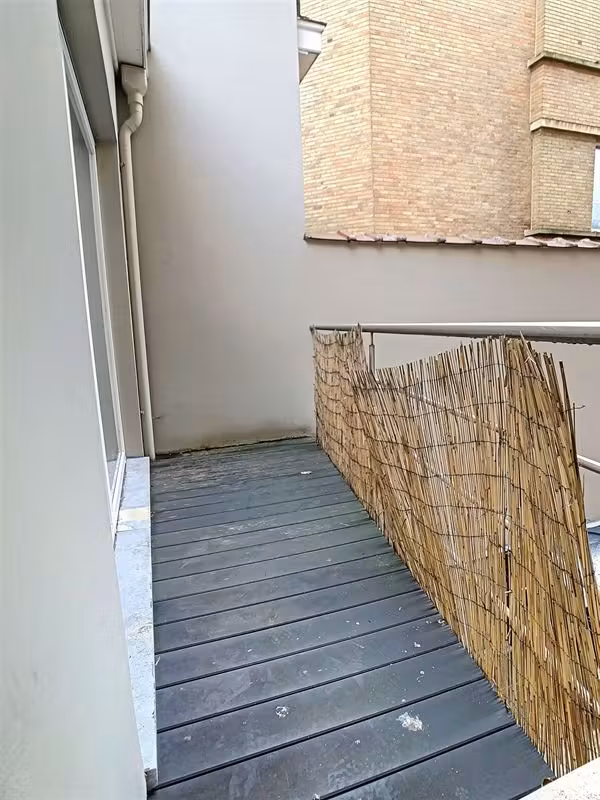 Fully renovated furnished studio in Woluwe-Saint-Pierre - 9