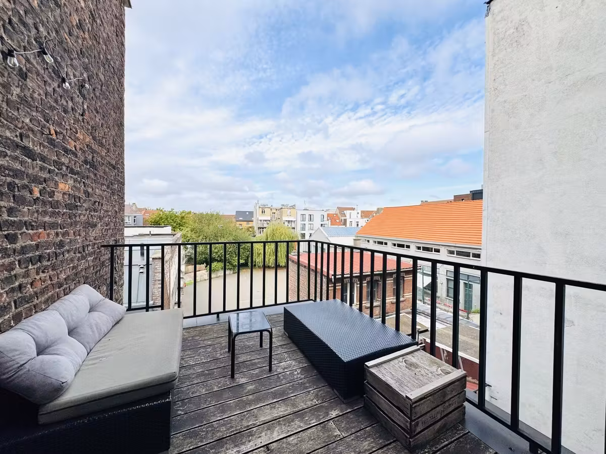 2-bedroom apartment with terrace in Vorst - 2