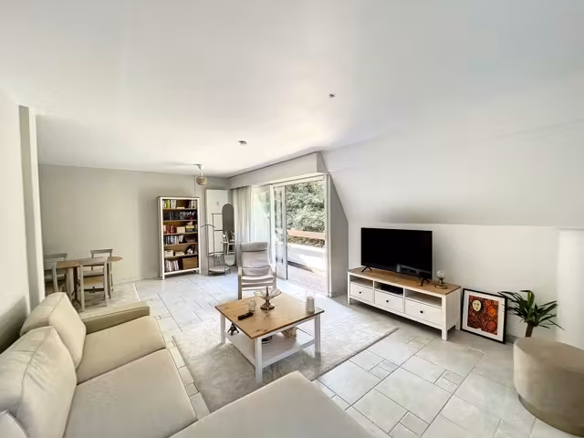 Apartment with terrace in Woluwe-Saint-Lambert - 8