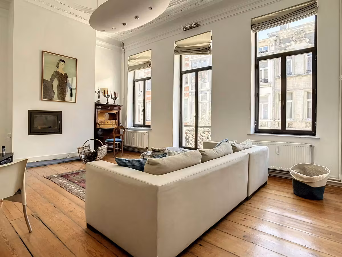 Furnished duplex with garden in Ixelles