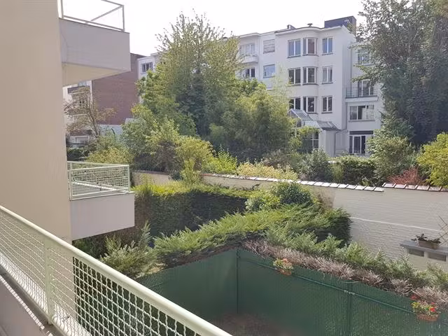 Spacious 4-bedroom apartment in Ixelles - 3