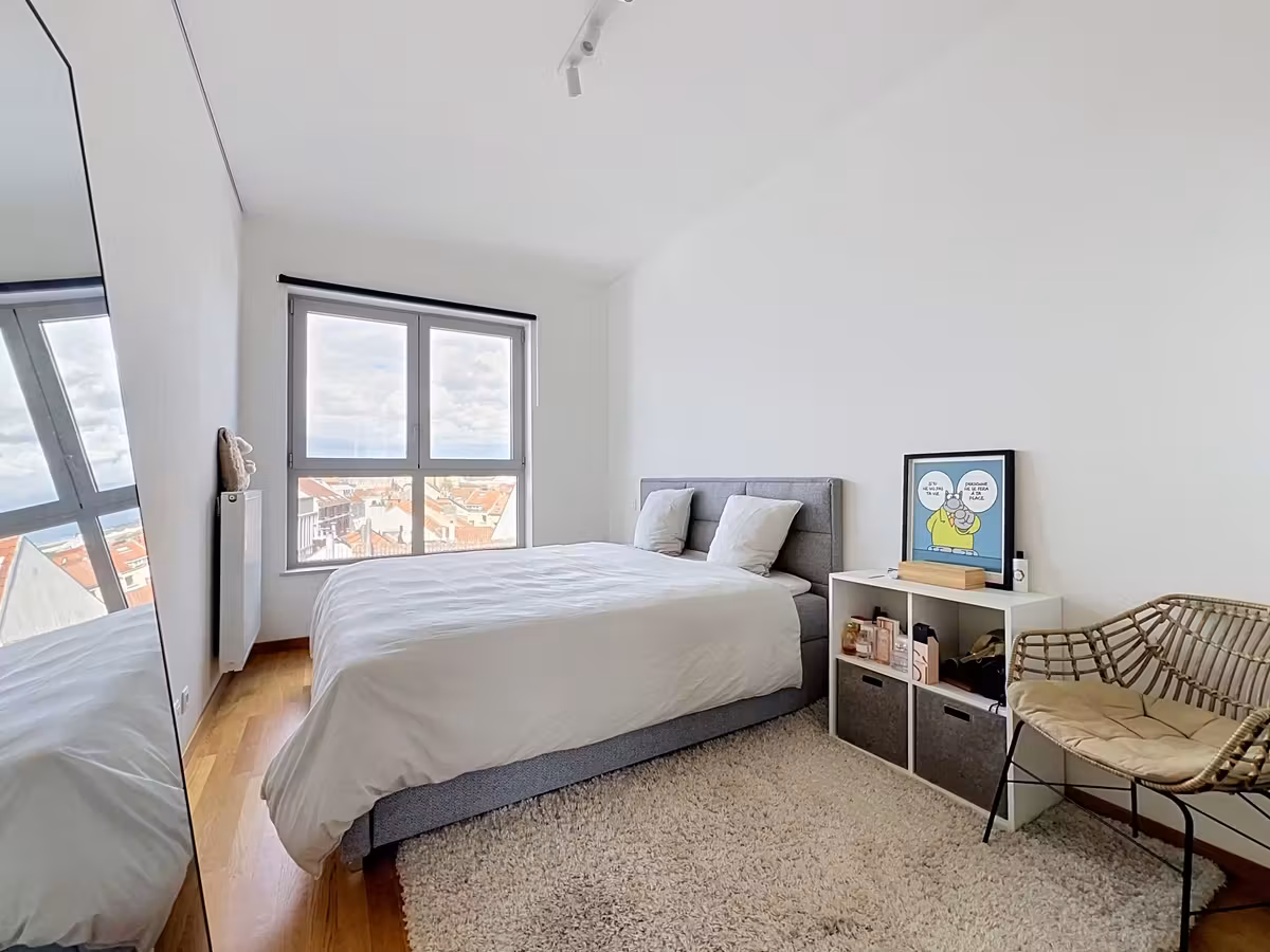 Two-bedroom apartment in Ixelles - 4