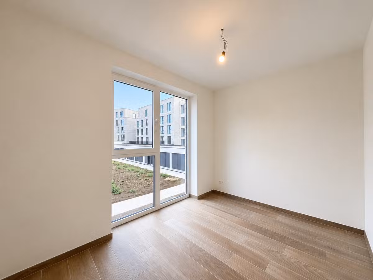 Appartement met twee slaapkamers en terras, parkeerplaats... - 12