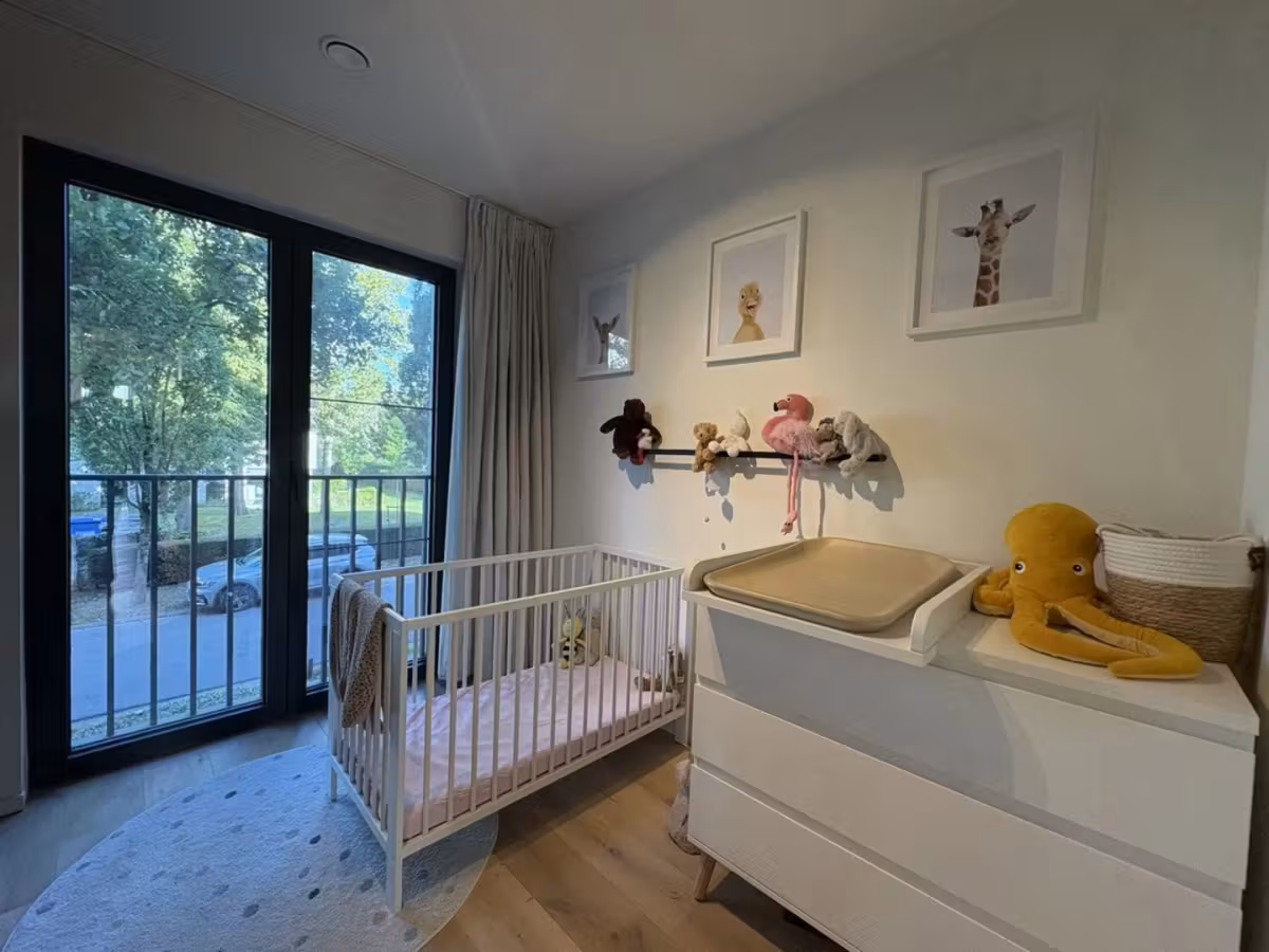 Appartement moderne à 2 chambres avec terrasse et parking - 11