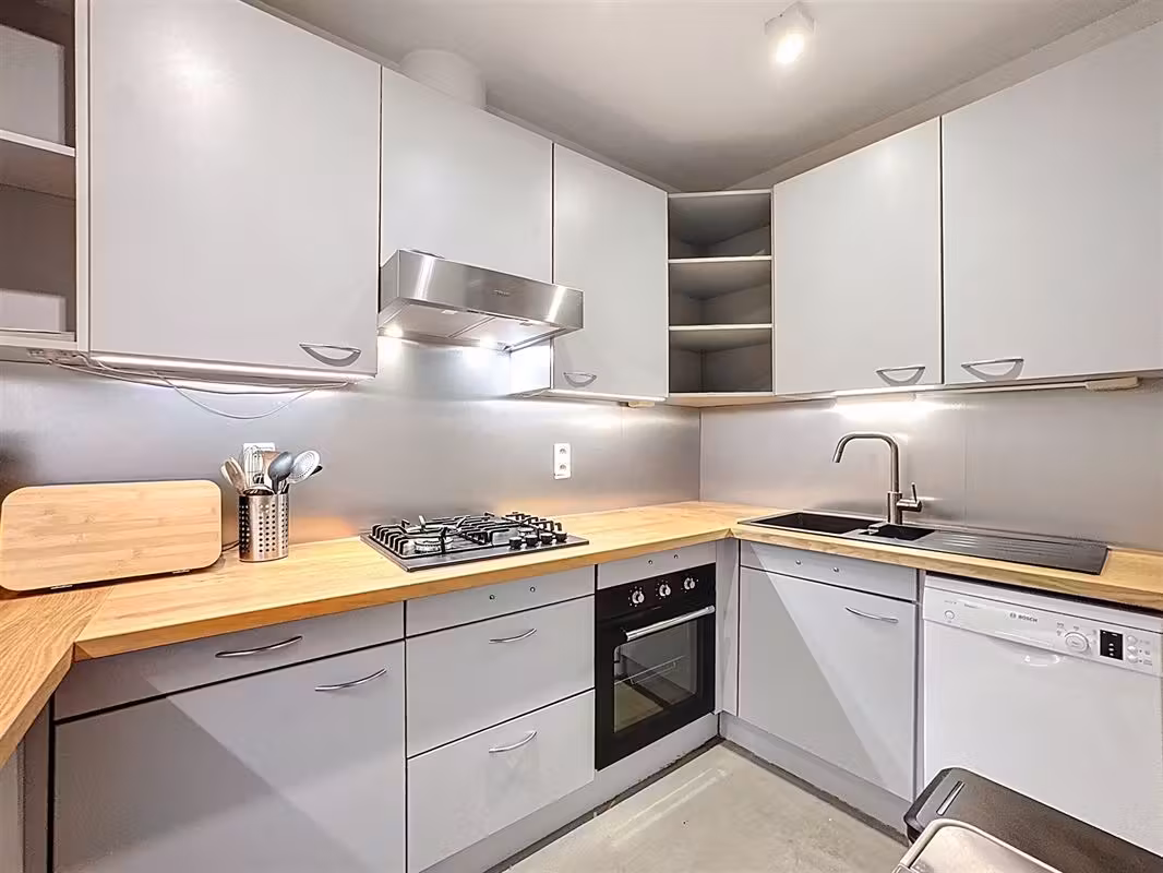 Mooi gemeubileerd appartement met 2 slaapkamers in centrum - 7