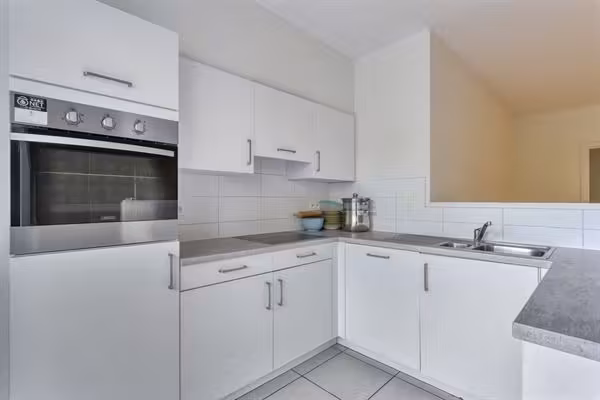 Appartement met 2 slaapkamers, balkon + parking - 3