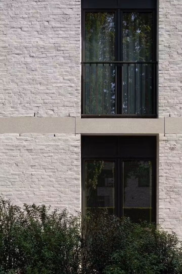 Appartement moderne à 2 chambres avec terrasse et parking - 17