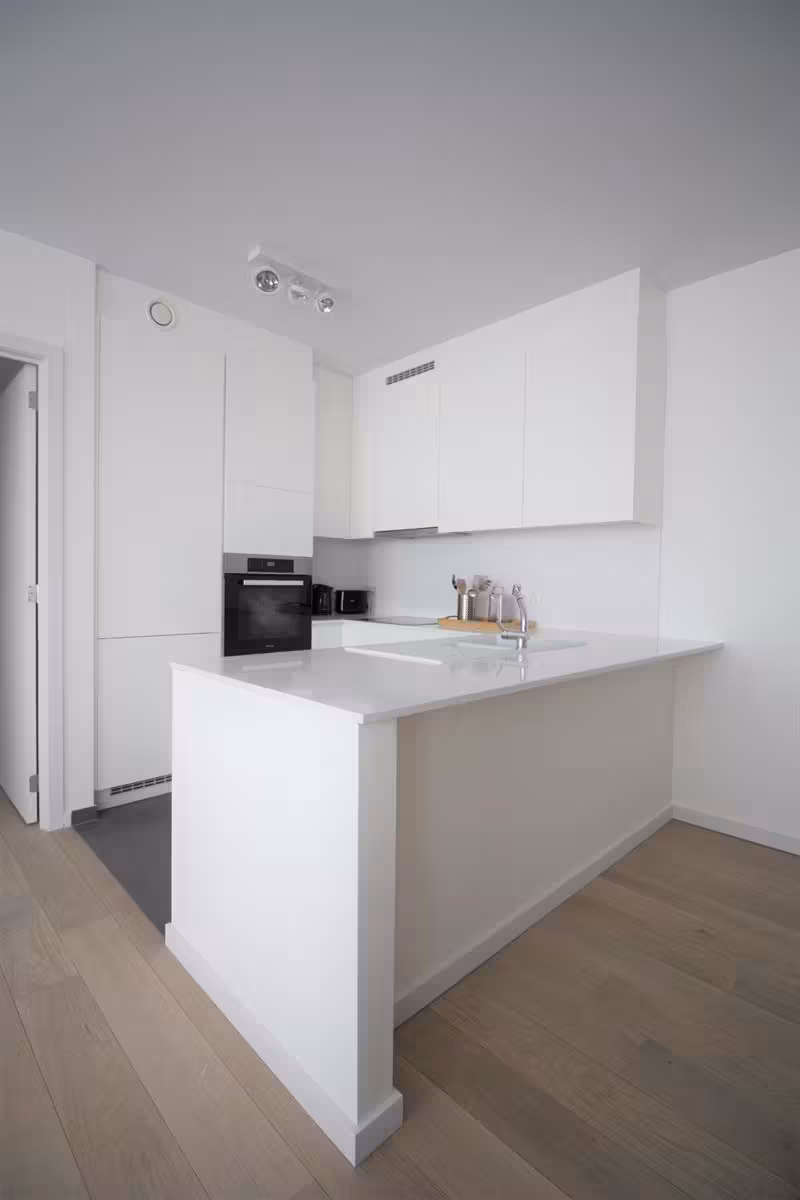 Furnished 100 sqm apartment with large terrace - 9