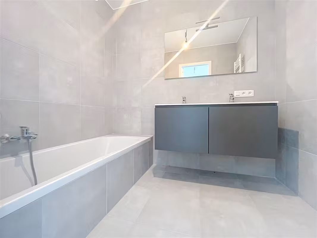 Luxueus appartement met terras in Neder-Over-Heembeek - 11