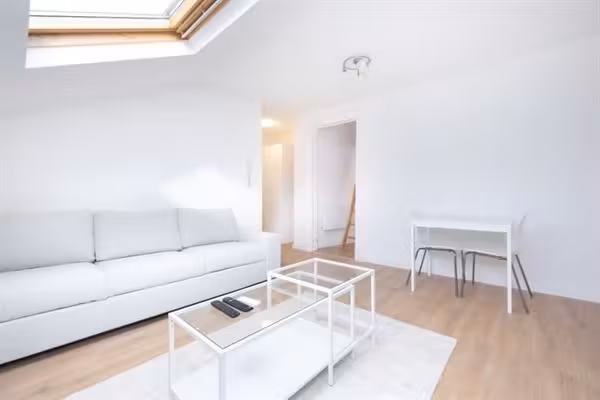 Charming furnished apartment with courtyard in Ixelles - 11