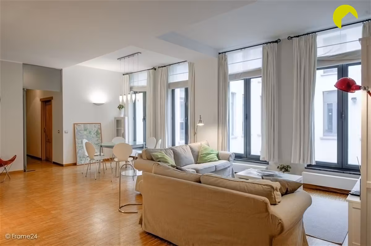 Spacious and bright apartment in the heart of Antwerp - 9