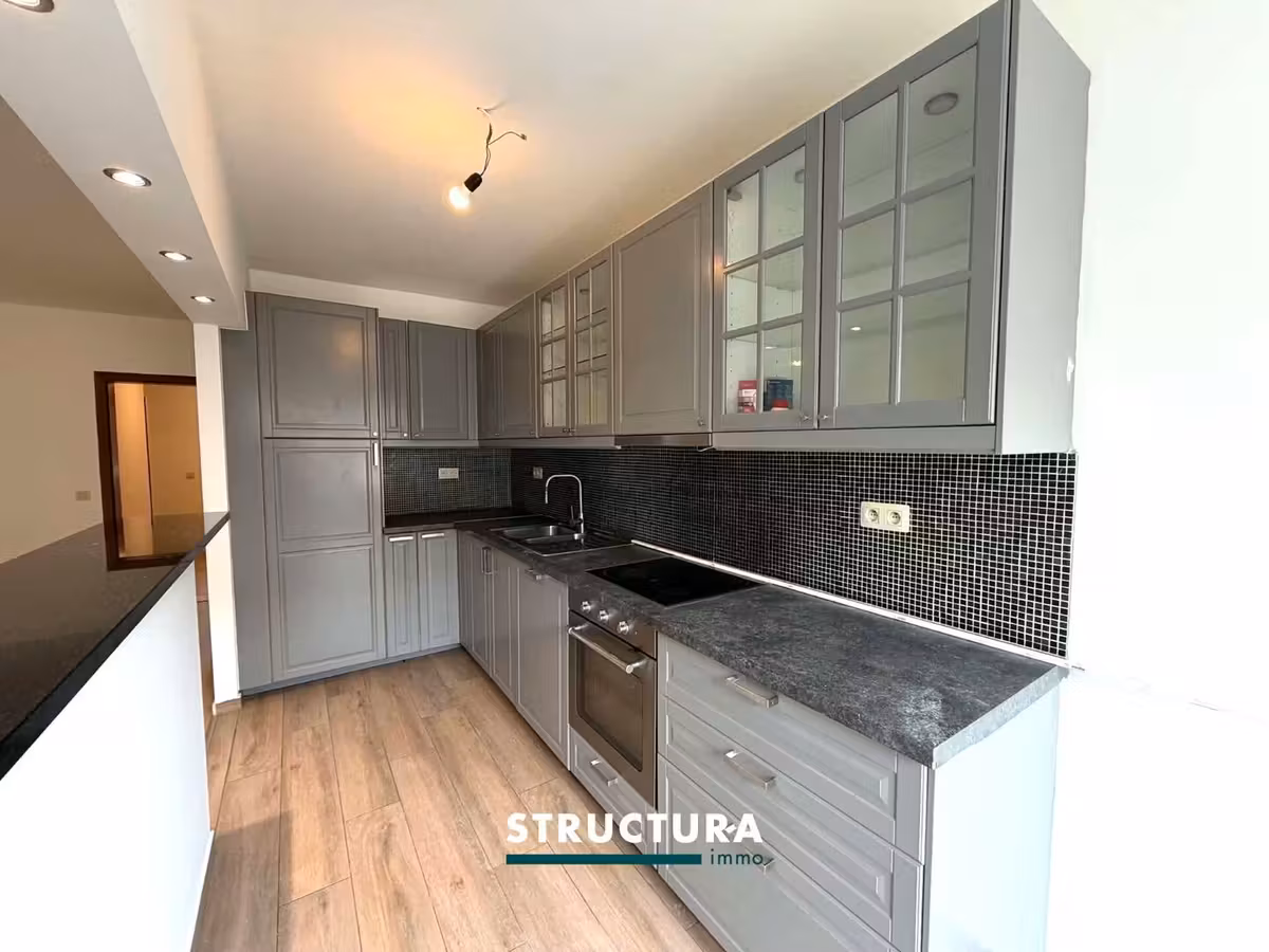 Renovated apartment with 2 bedrooms - 3