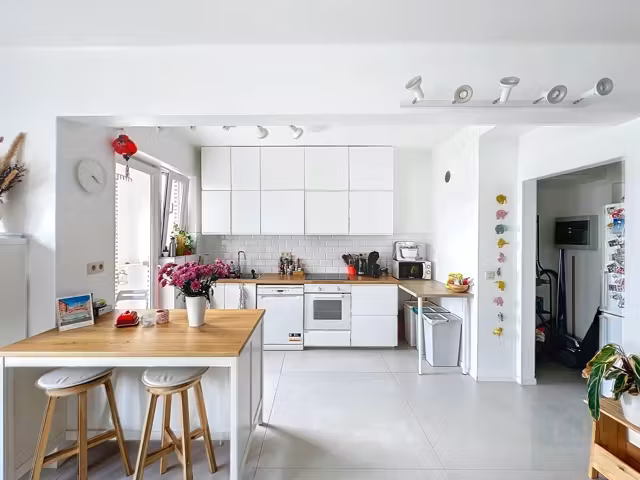 Renovated 2-bedroom apartment in Auderghem - 12