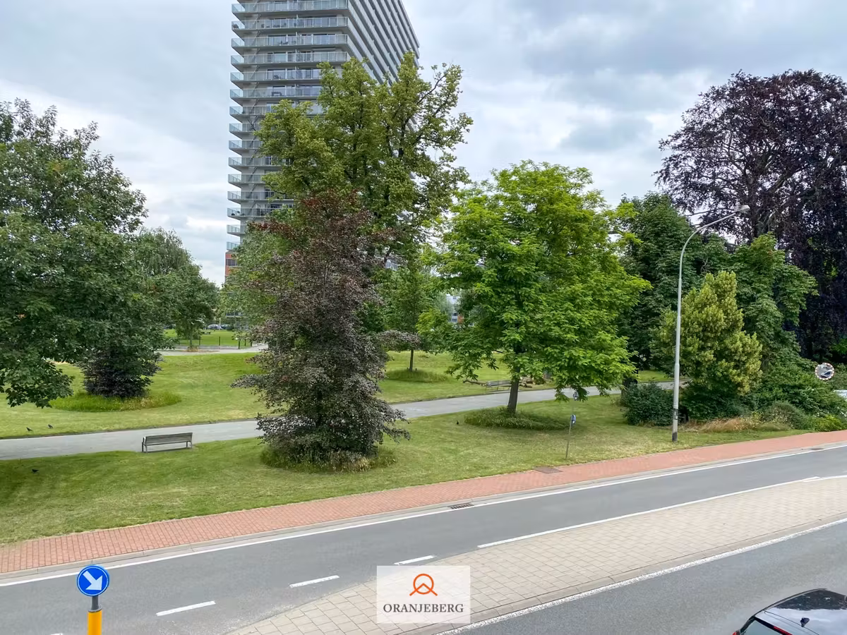 Co-housing woning met 4 leefruimtes, 4 slpk's en 4 badkamers - 4