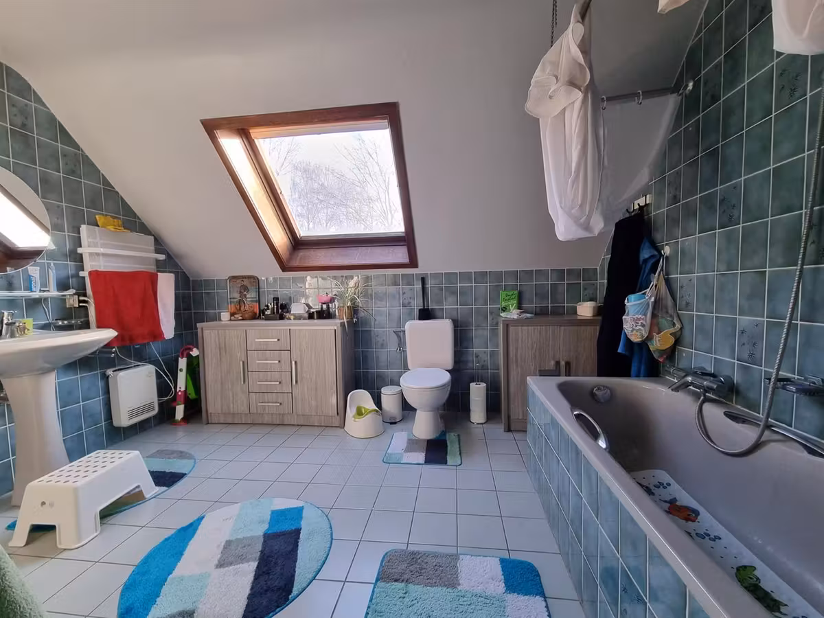 Vaste maison spacieuse dans un quartier calme - 5