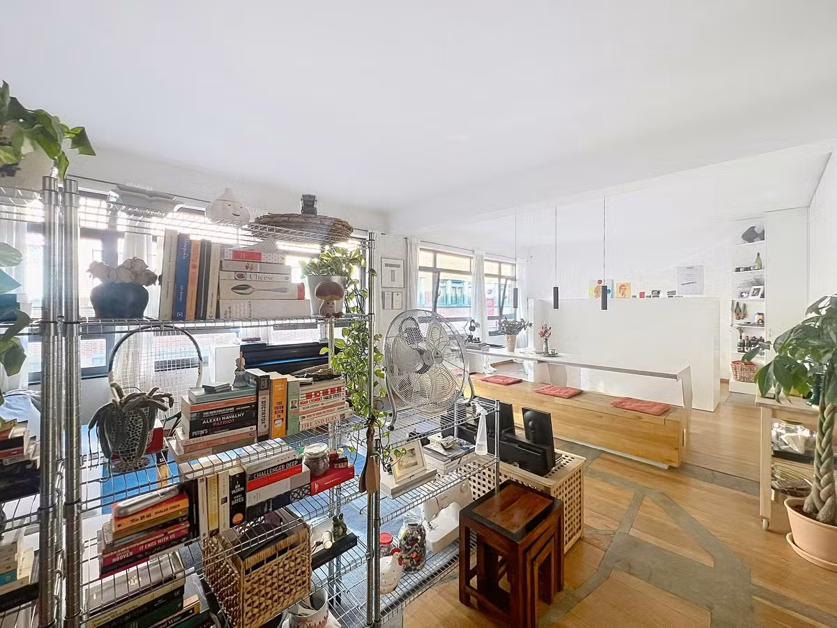 Gerenoveerde gemeubelde studio in Schaarbeek - 15