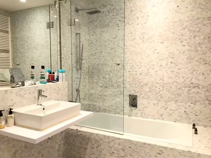 Magnificent unfurnished duplex with terrace in Saint-Gilles - 15