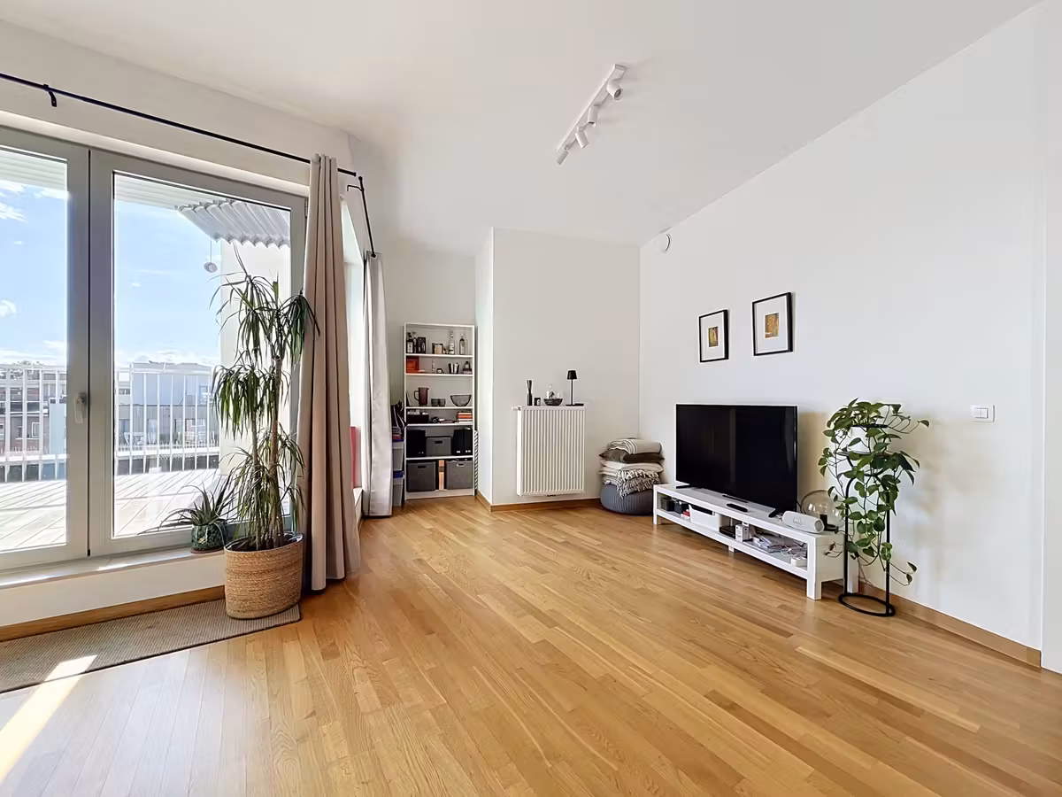 Two-bedroom apartment in Ixelles - 8
