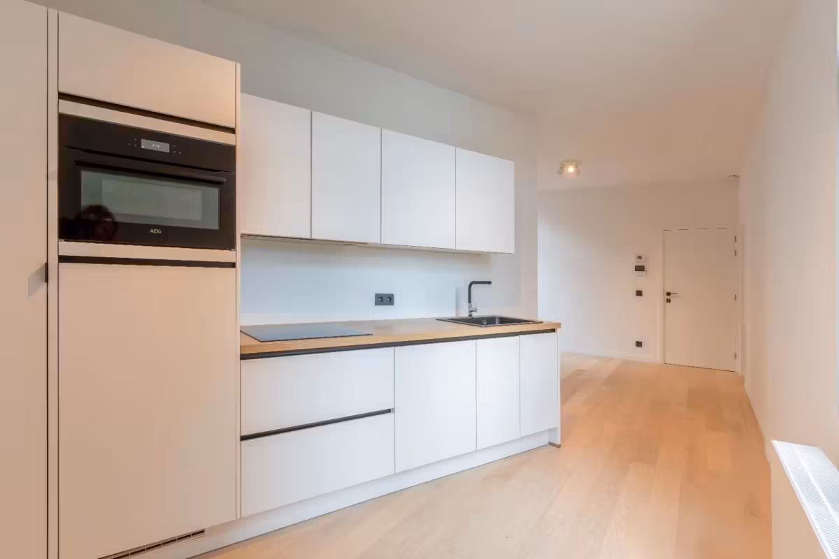 Gerenoveerd 1-slaapkamerappartement met gemeenschappelijke tuin - 5