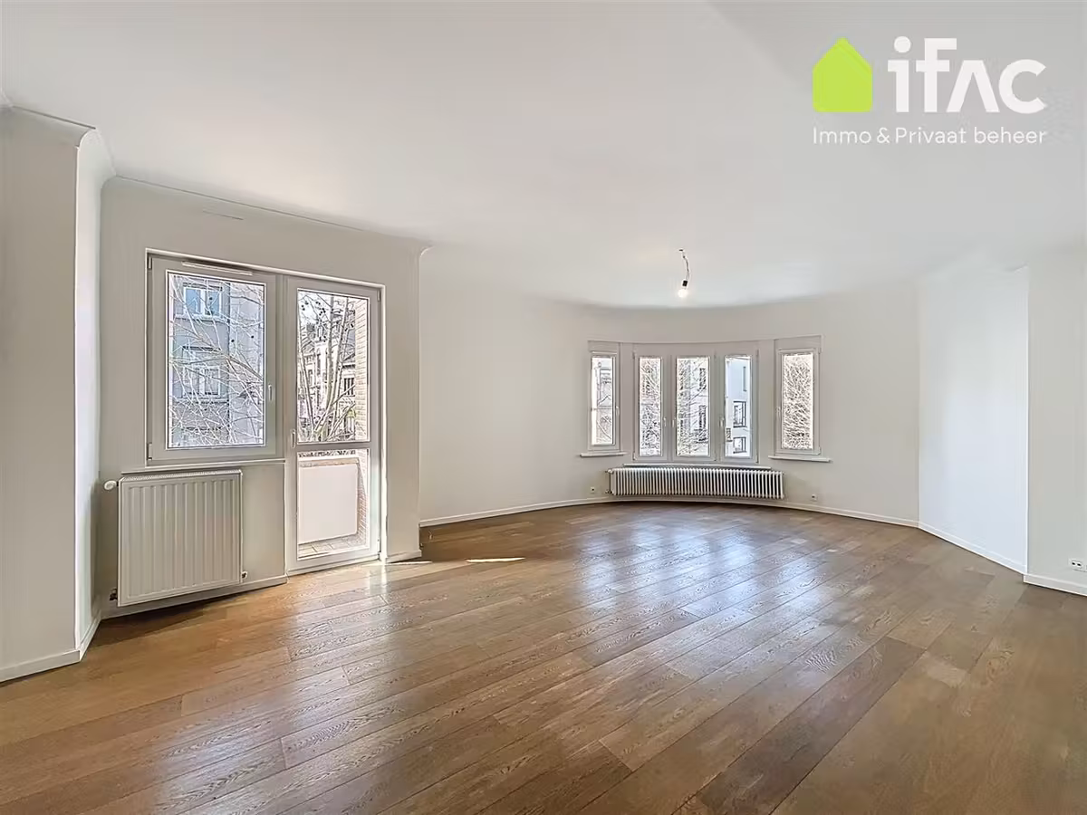 Recent en volledig gemeubileerd appartement in Anderlecht - 9