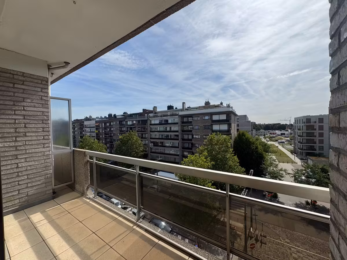 Spacieux appartement 1 chambre avec climatisation au cinquième étage - 9