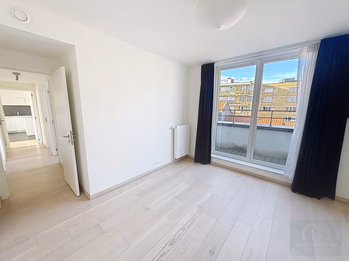 Niet gemeubileerde penthouse met terrassen in Etterbeek - 4