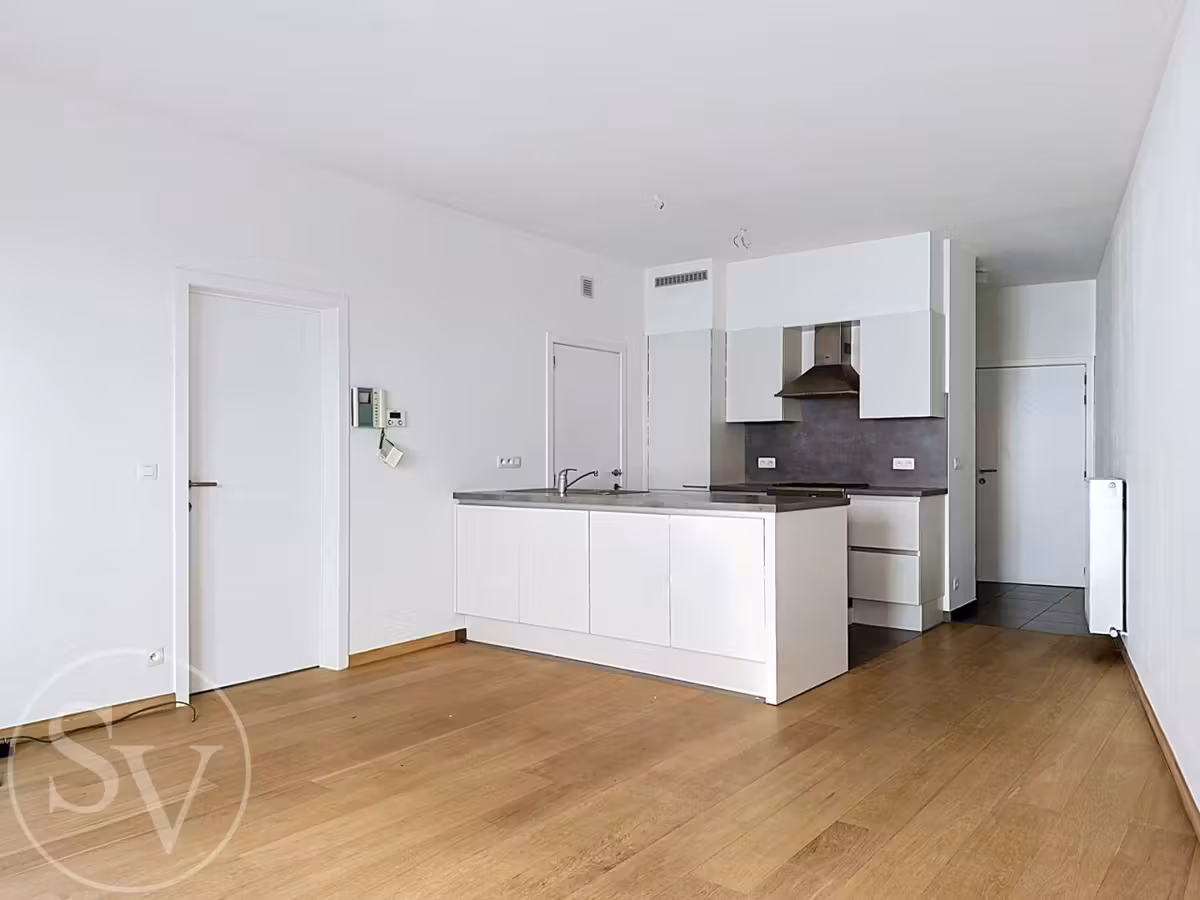 Bright one-bedroom apartment in central Antwerp - 8