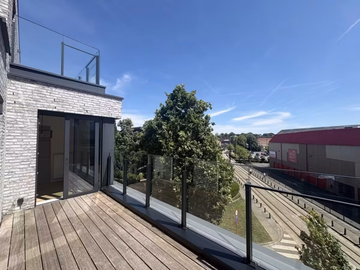 Well-located 2-bedroom apartment with parking space in Ghent - 8