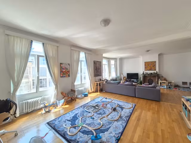 APPARTEMENT - TE HUUR - 1050 ELSENE - € 2.800 - 9