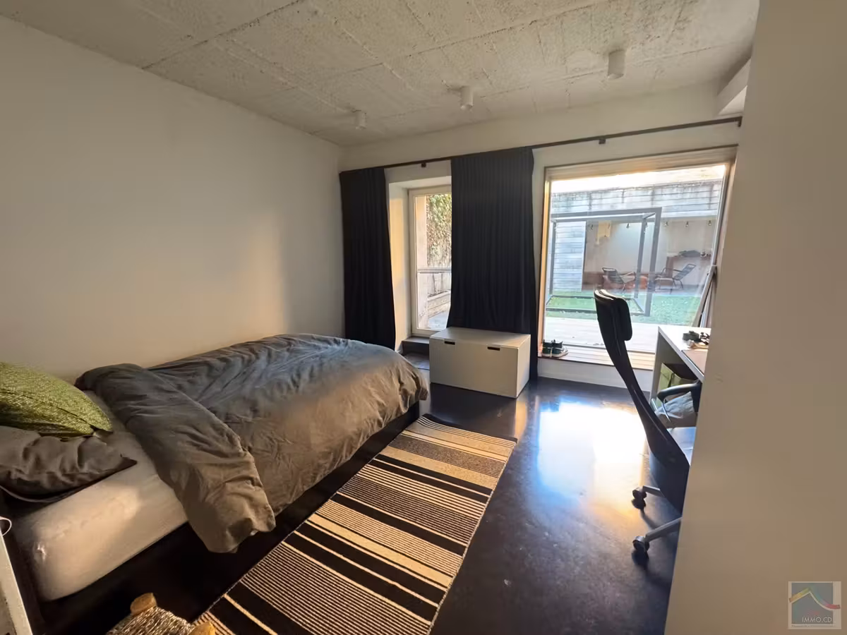 RUIM LOFT TE HUUR, VETERINAIERSSTRAAT, ANDERLECHT - GENIET VAN EEN UNIEKE WOONRUIMTE IN EEN GEZELLIGE OMGEVING. - 13