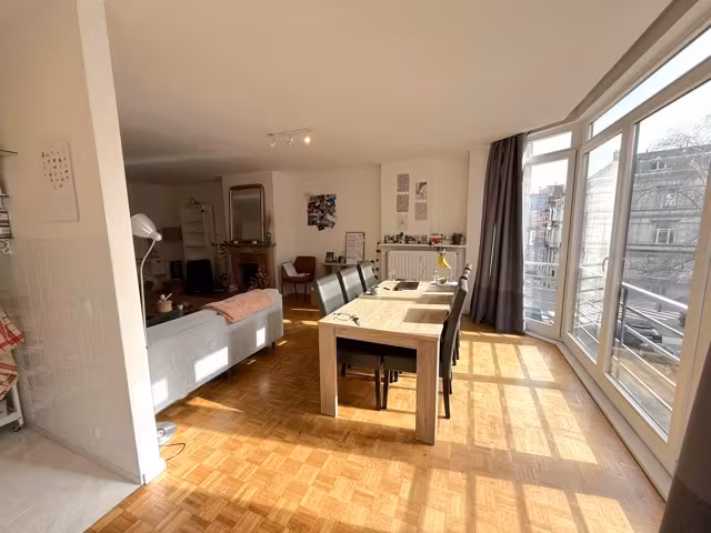 Elegant apartment near the Ixelles Ponds - 5