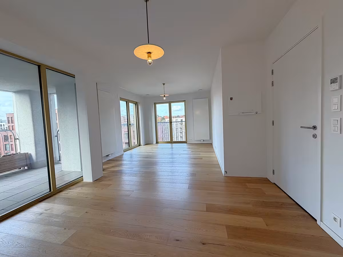 Ruim appartement van 110 m² met terras in Brussel - 6