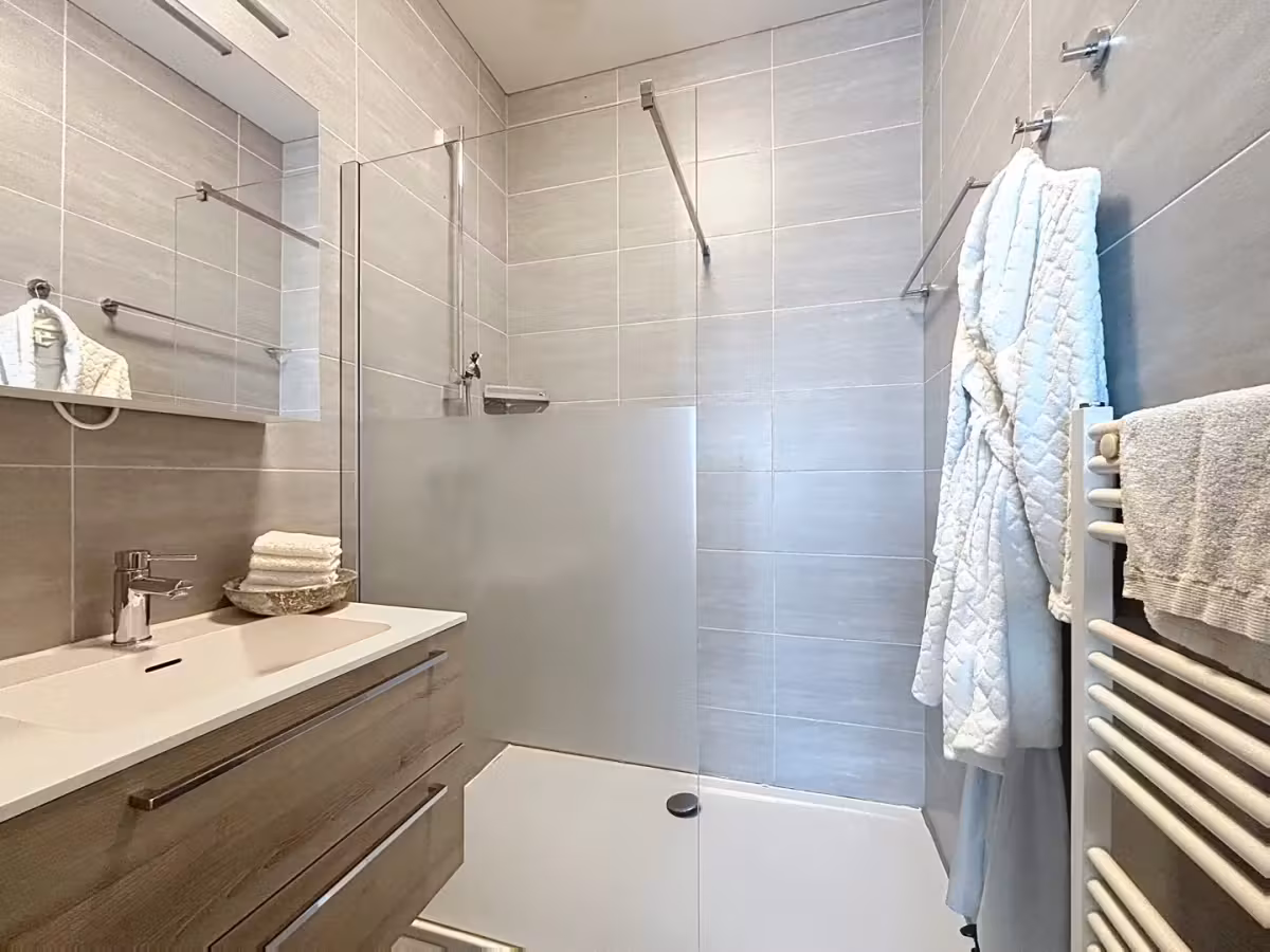 Modern one-bedroom apartment in Cadixwijk - 6