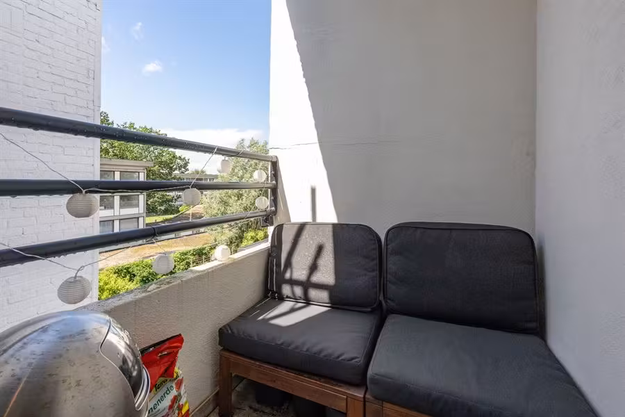 Volledig gerenoveerd hoekappartement te Deurne - 8