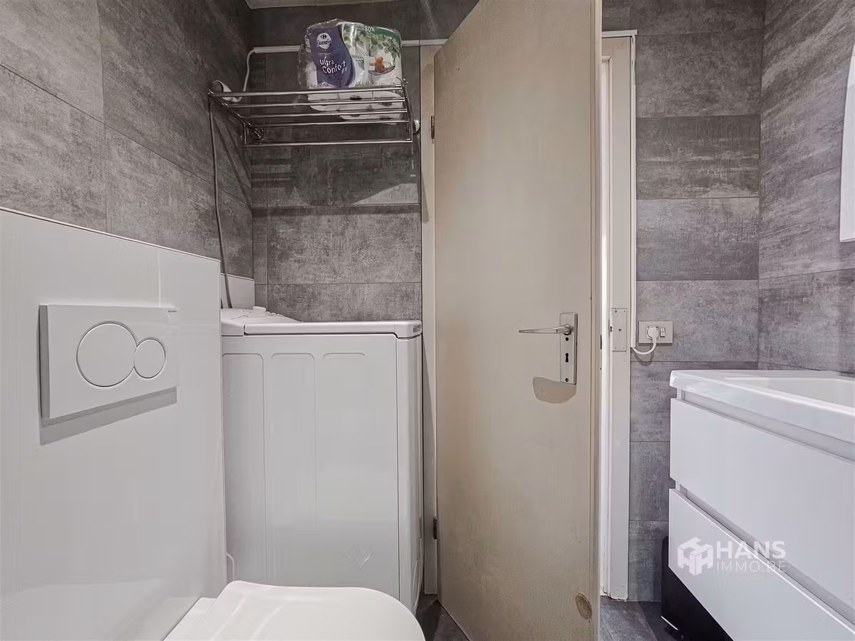 Studio superbement équipé et meublé dans un emplacement de choix à Anvers - 11